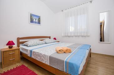 Apartments with parking space Peroj, Fažana - 26038