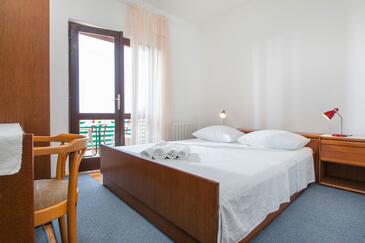 Apartamentos junto al mar Podgora, Makarska - 2604