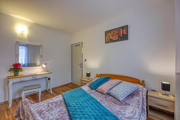 Apartamentos con parking Rovinj - 26042