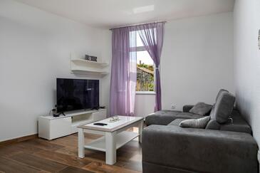 Apartmaji ob morju Pula - 26045
