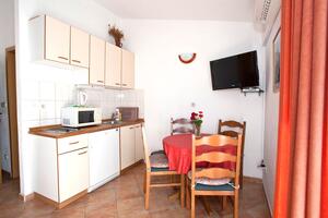 Egyszobás apartman Promajna Egyszobás apartman Promajna, Makarska (A-2605-a)