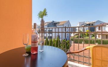 Seaside apartments with a swimming pool Medulin - 26051