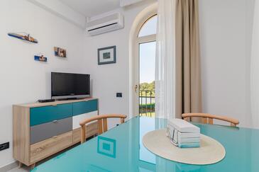 Appartementen aan zee met zwembad Medulin - 26051