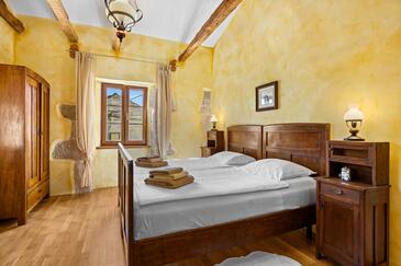 Family friendly house with a swimming pool Krbune (Central Istria - Središnja Istra) - 26052
