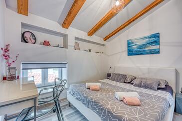 Apartmanok parkolóhellyel Medulin - 26054