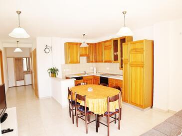 Apartamentos con parking Vinkuran, Pula - 26056