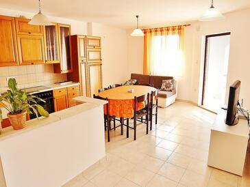 Apartamentos con parking Vinkuran, Pula - 26056