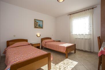 Apartamentos con parking Pula - 26057