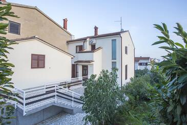 Three bedroom apartment Pula (A-26068-a(