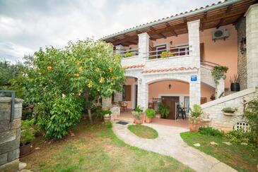 Apartments with parking space Vodnjan, Fažana - 26069 Adriatic.hr