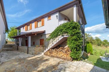 Apartmani s parkingom Oprtalj, Središnja Istra - 26072 Adriatic.hr
