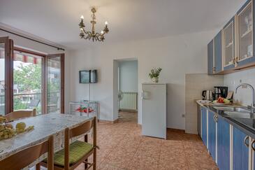 Lägenheter med parkering Rovinj - 26075