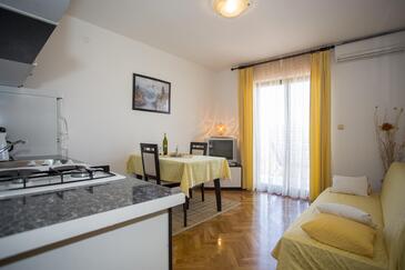 Apartamenty z parkingiem Rovinj - 26076