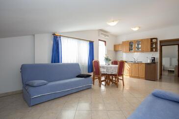 Apartmány s parkovištěm Rovinj - 26076