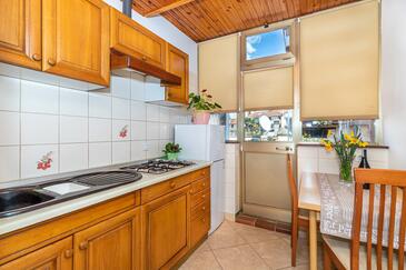 Apartamente cu parcare Porec - 26077