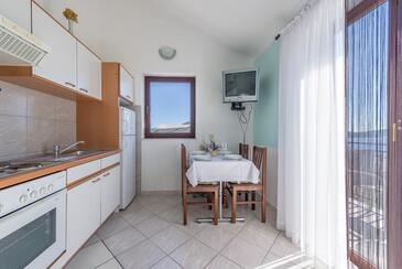 Leiligheter med parkering Zecevo, Rogoznica - 26083