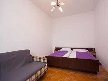 Апартаменти з паркуванням Ядртовац - Jadrtovac, Шібенік - Šibenik - 26085