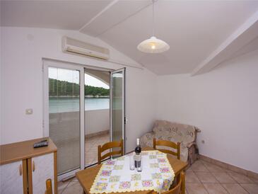 Apartamentos con parking Jadrtovac, Sibenik - 26085