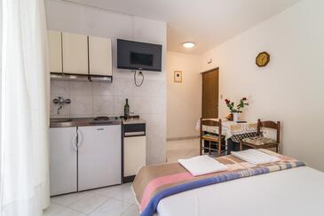 Appartementen voor gezinnen met kinderen Rabac, Labin - 26090