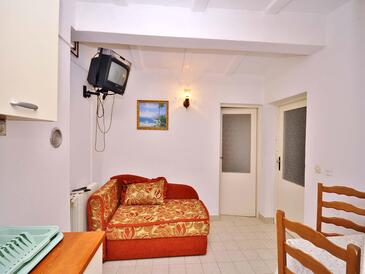 Apartament cu două camere Rovinj (A-26094-c)