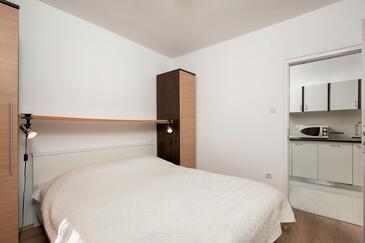 Apartamentos con piscina adecuados para familias con niños Pula - 26096
