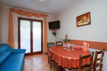 Ferienwohnungen mit Parkplatz Vrsar, Porec - 26097