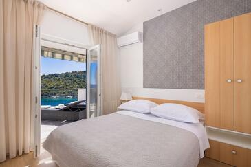 Luxusvilla am Meer mit Pool Vinisce, Trogir - 26103