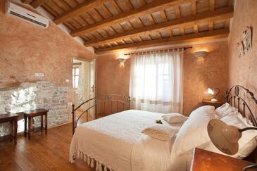 Casa familiar con piscina Trget, Rasa - 26108