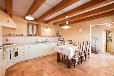 Family friendly house with a swimming pool Trget, Raša - 26108