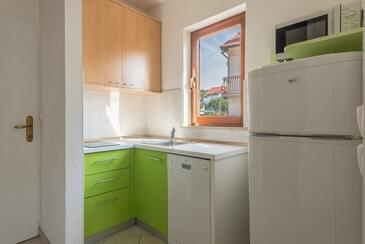 Lejlighedens parkeringsplads Okrug Gornji, Ciovo - 26109