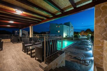 Apartmaji z bazenom Vinišće, Trogir - 26117