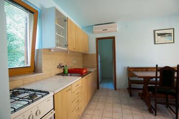Апартаменти з паркуванням Повіле - Povile, Нові Вінодолскі - Novi Vinodolski - 26126