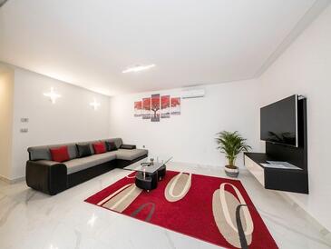 Apartamenty z basenem Rab - 26128