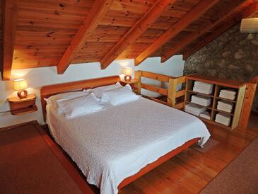 Familiehus med pool Krilo Jesenice (Omis) - 26133