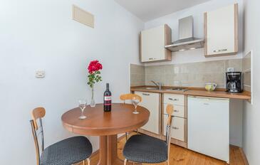 Leiligheter med parkering Peroj, Fazana - 26134