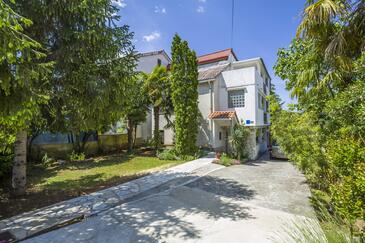 Apartmány s parkovištěm Kremenići, Krk - 26137 Adriatic.hr