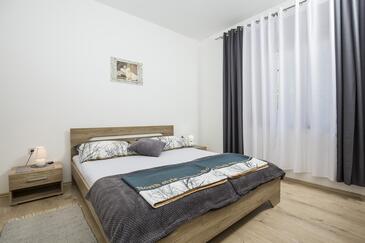 Apartmaji s parkingom Selce, Crikvenica - 26138