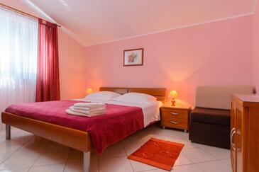 Апартаменты с парковкой Винище - Vinišće, Трогир - Trogir - 26144