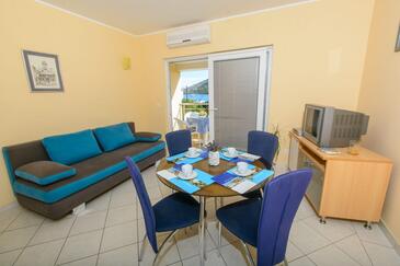 Апартаменты с парковкой Винище - Vinišće, Трогир - Trogir - 26144
