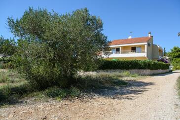 Lejlighedens parkeringsplads Vinisce, Trogir - 26144 Adriatic.hr