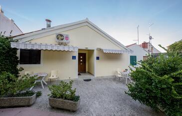Apartmani uz more Rab - 26147 Adriatic.hr