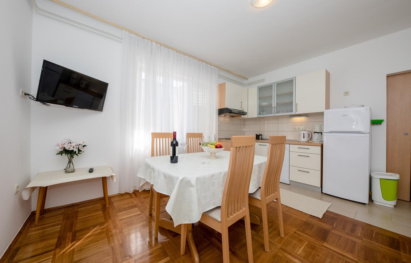 Jednosobni apartman Rab (A-26153-b)