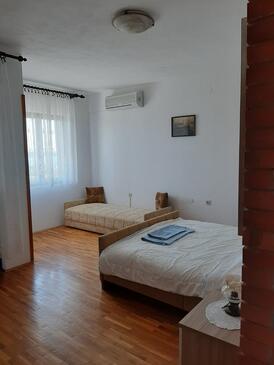 Apartmanok parkolóhellyel Crikvenica - 26156