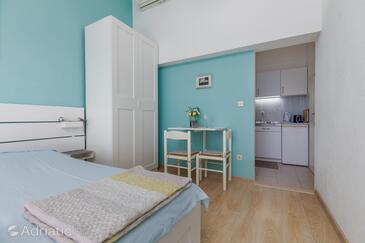 Apartmaji in sobe ob morju Podgora (Makarska) - 2616
