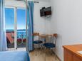 Podgora, Jadalnia w zakwaterowaniu typu room, WiFi.