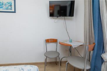 Podgora, Їдальня в розміщенні типу room, WiFi.