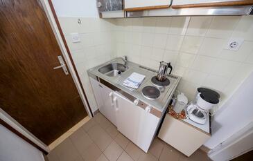 Apartmány s parkoviskom Rab - 26161