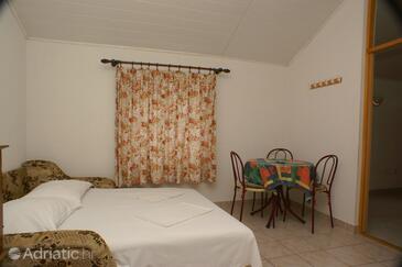 Apartments by the sea Podaca, Makarska - 2617