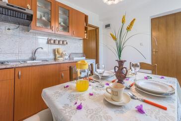 Rodinné apartmány u moře Vinišće (Trogir) - 26171