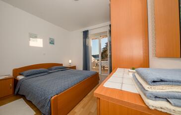 Ferienwohnungen mit Parkplatz Barbat, Rab - 26172